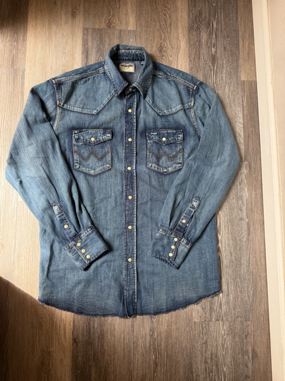 Wrangler Blue Denim Cowboy Western Button-Down Shirt Size L